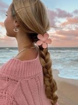 Pink flower clip 2